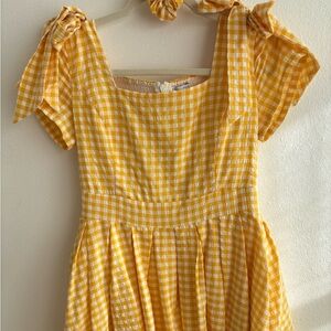 Ivy City Co Briar Yellow Dress size Small 💛